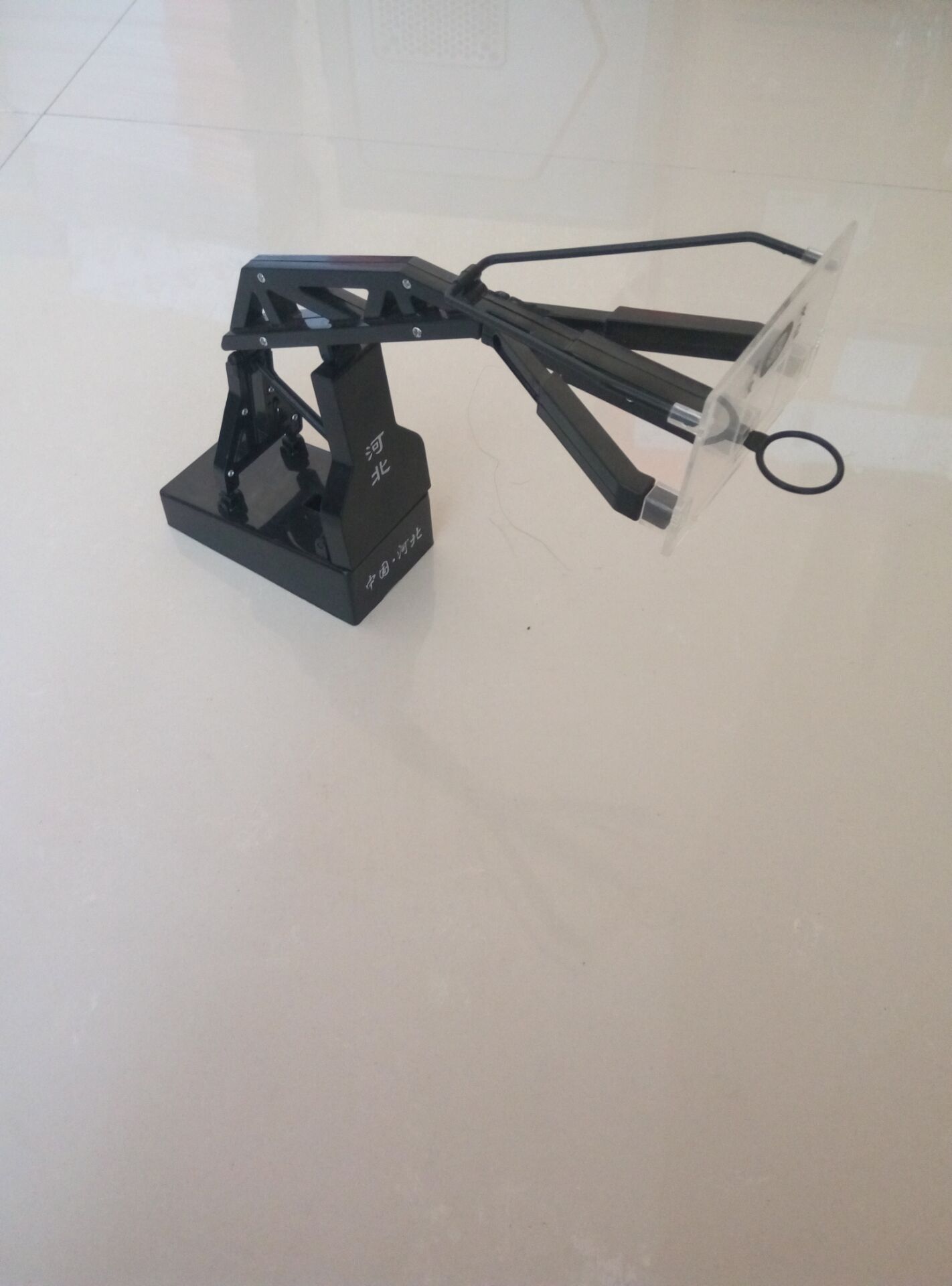 籃球架廠家，電動(dòng)液壓籃球架